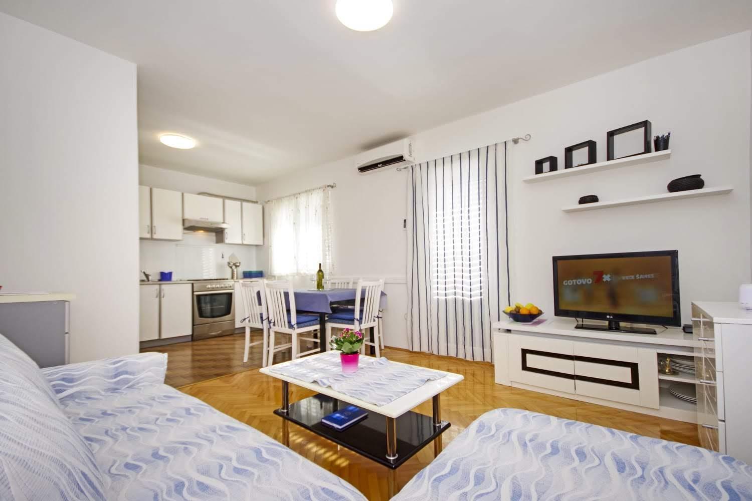 Appartamento Apartman Makarska Esterno foto